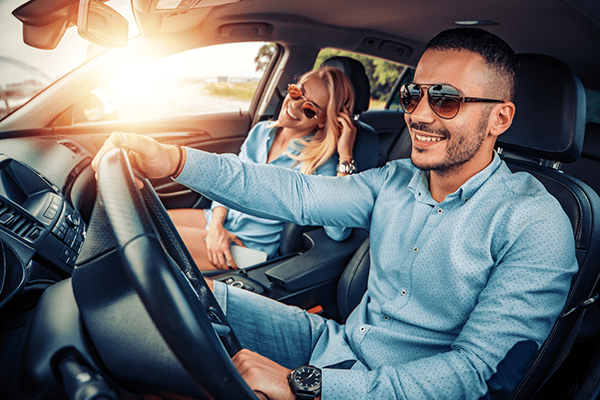 rouler en voiture avec une carte IMIC