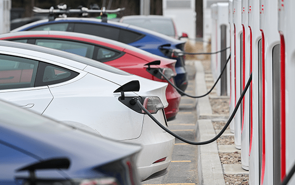 tesla en chargement